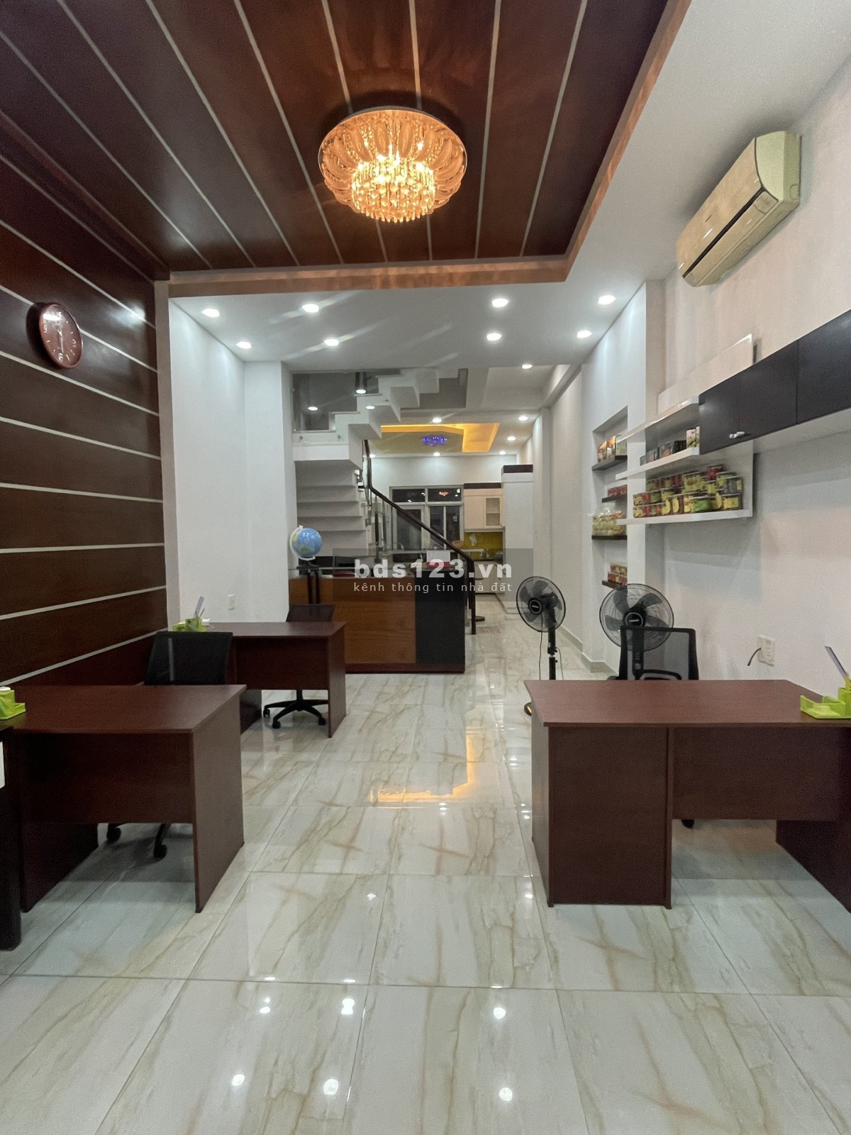 Cho Thuê Văn Phòng 20m2 Mặt Tiền Quận Bình Tân