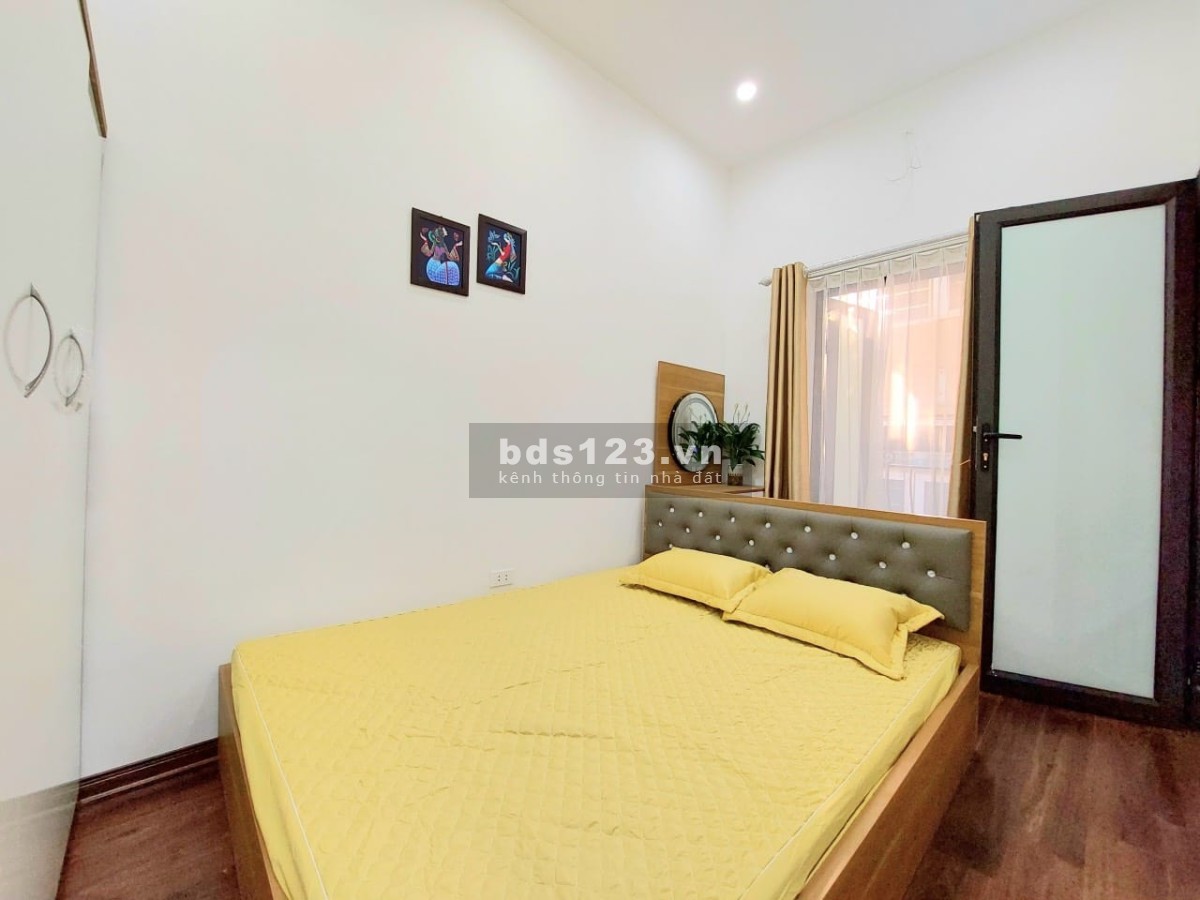 Cần bán gấp nhà Thái Hà - Đống Đa, 4 tầng, 3.2 tỷ