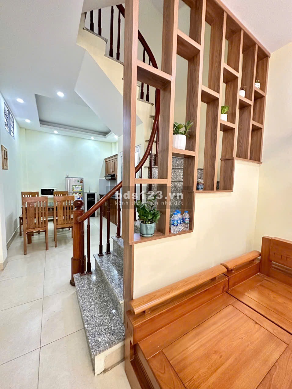 BÁN NHÀ 4 TẦNG, 3PN GẦN BẾN XE YÊN NGHĨA – GẦN VÀNH ĐAI 4 – HÀ ĐÔNG, GIÁ CHỈ 2 tỷ 150 triệu.