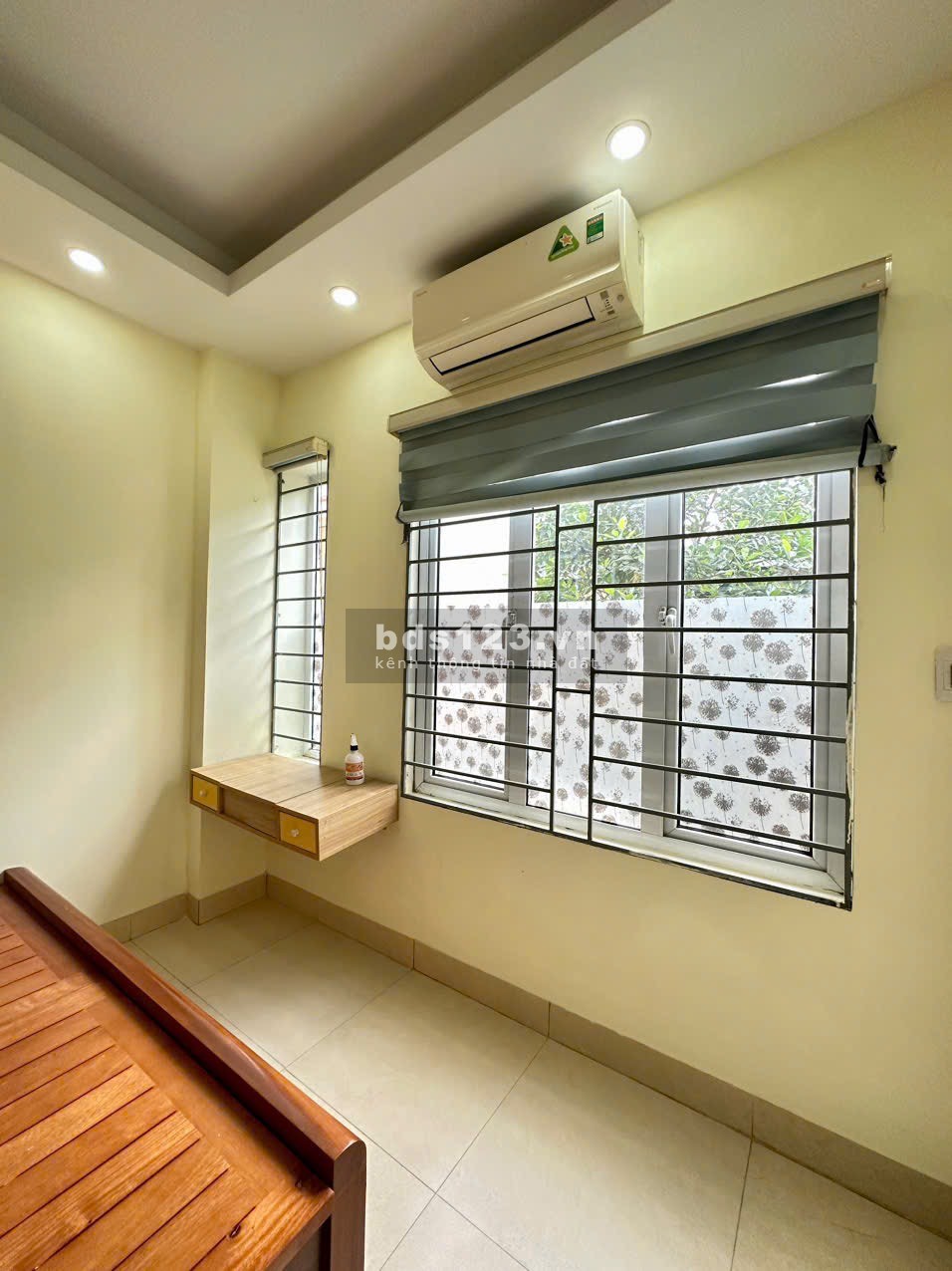 BÁN NHÀ 4 TẦNG, 3PN GẦN BẾN XE YÊN NGHĨA – GẦN VÀNH ĐAI 4 – HÀ ĐÔNG, GIÁ CHỈ 2 tỷ 150 triệu.