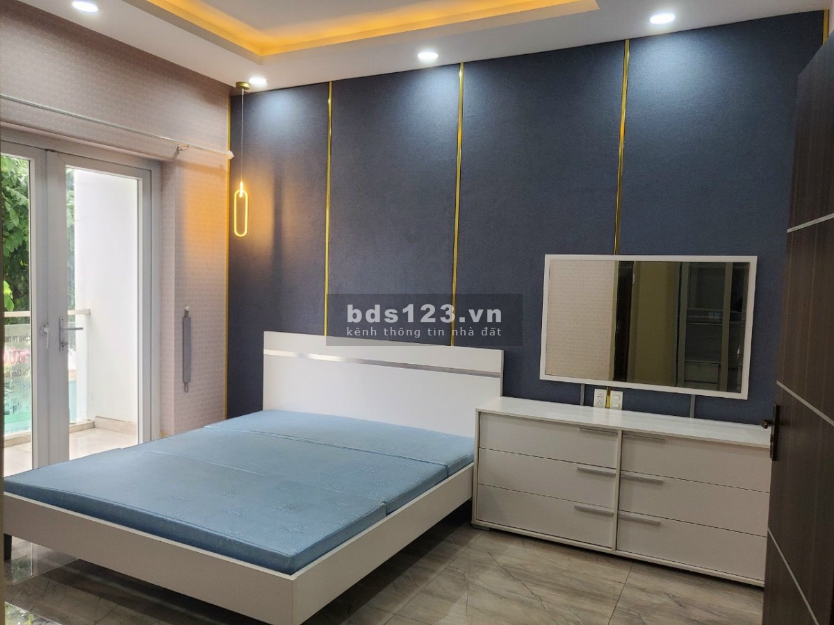 Cho thuê nhà phố Melosa Khang Điền, 6x15m, 1 trệt 2 lầu 3PN full nội thất cao cấp, giá chỉ 18tr/th