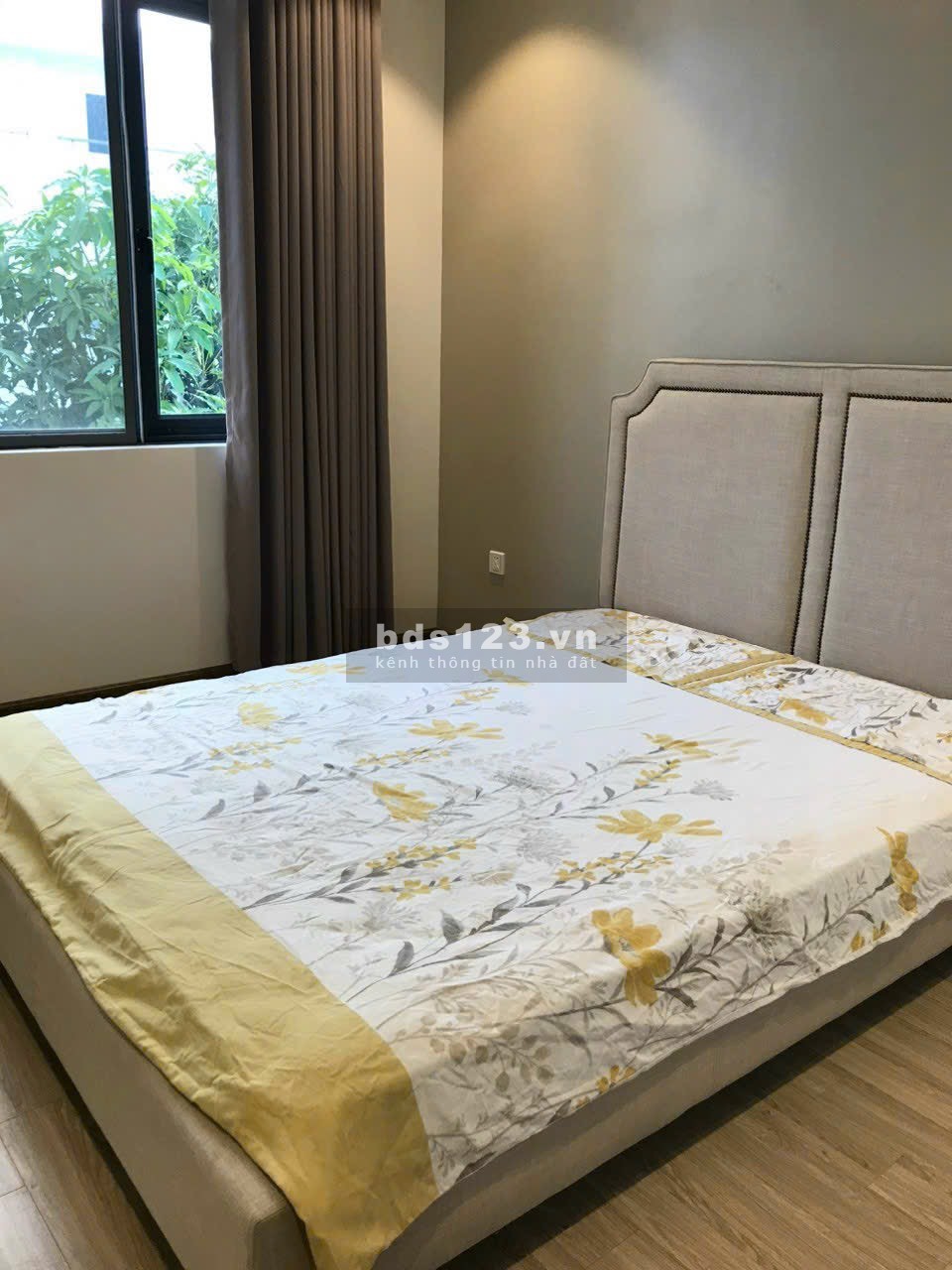 Cho thuê căn góc biệt thự LUCASTA Khang Điền, 336m2 1 trệt 2 lầu Full NT, 5PN - 5WC, Giá 45tr/Tháng