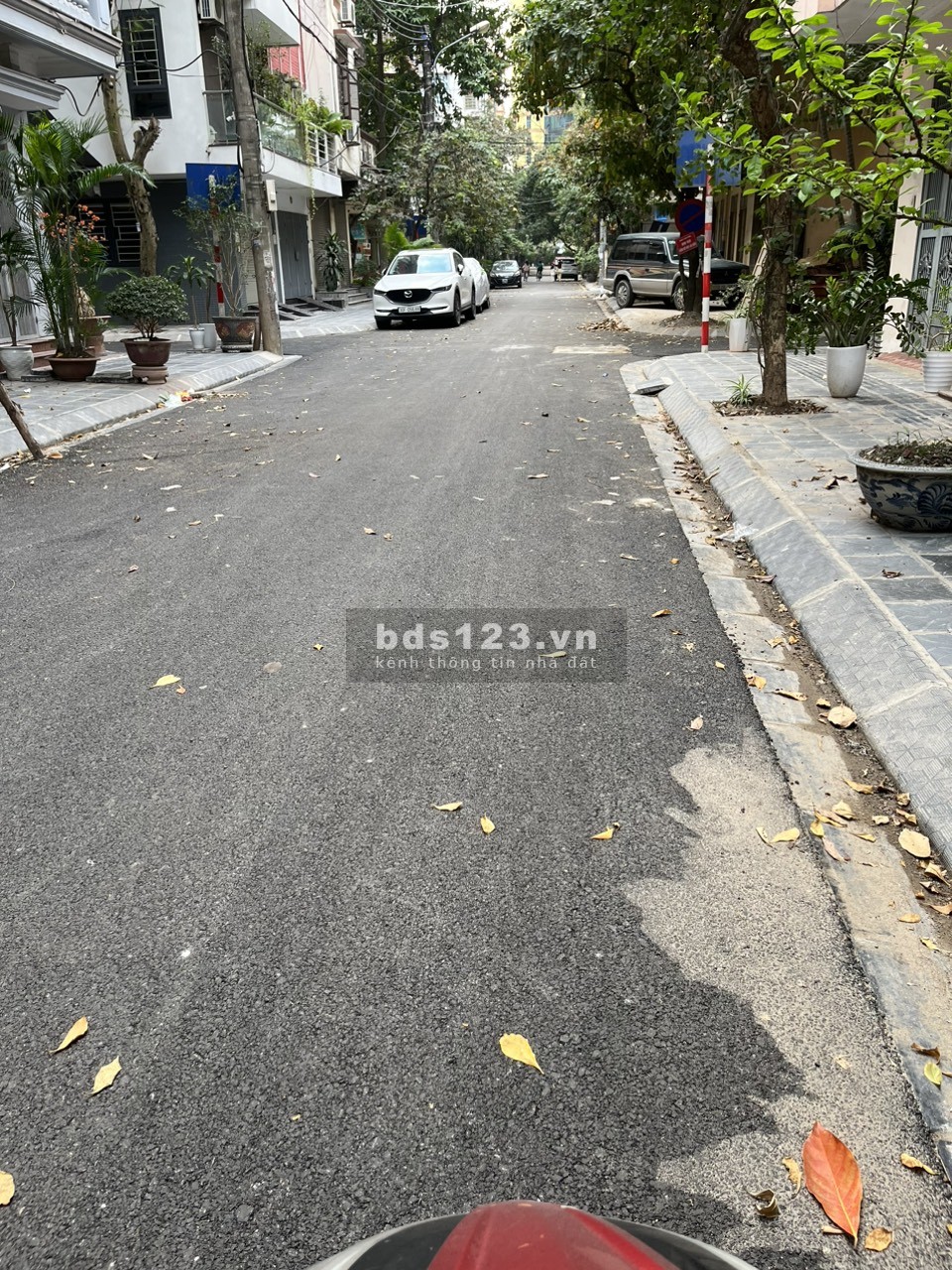 Đầm Trấu, Quận Hai Bà Trưng - Phố to, vỉa hè rộng, phù hợp để ở hay kinh doanh, đều đỉnh.