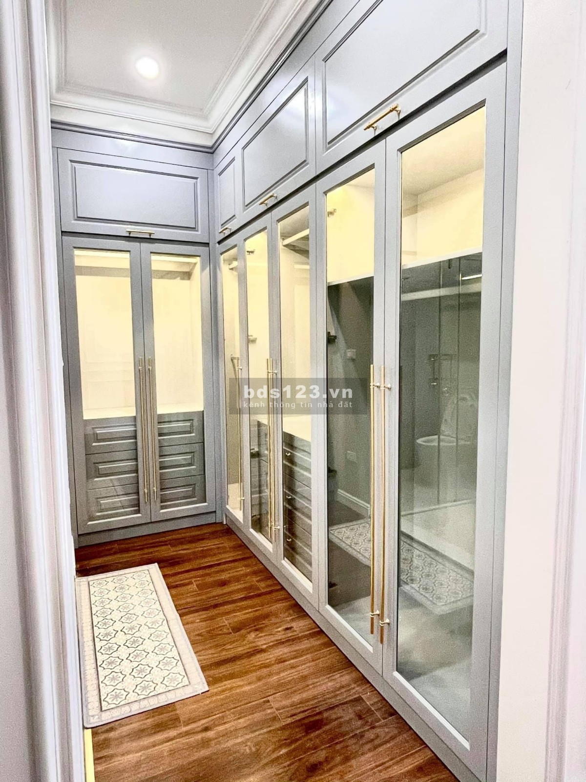 Shophouse kim cương sổ đỏ lâu dài vừa ở ,vừa kinh doanh đường đại lộ 52m giá 18,090 tỷ