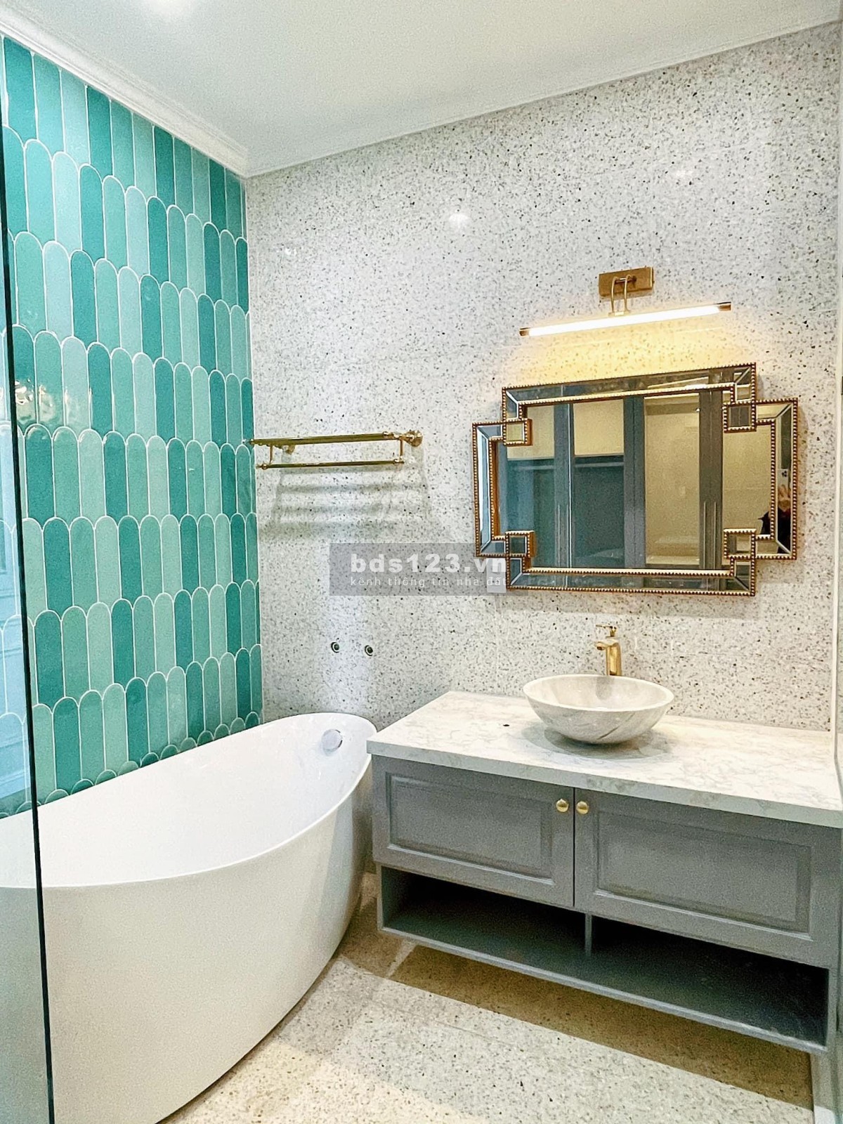 Shophouse kim cương sổ đỏ lâu dài vừa ở ,vừa kinh doanh đường đại lộ 52m giá 18,090 tỷ