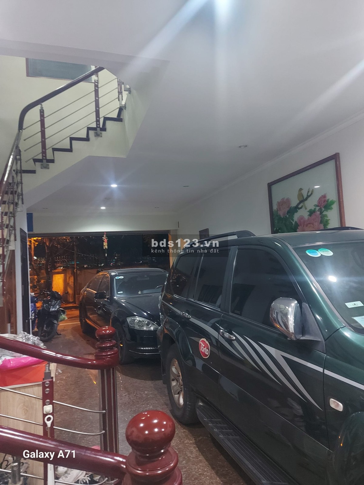 Phân lô Nguyễn Văn Huyên, Cầu Giấy. Dt 82m, 4t, Mt 5.6m, 20Tỷ. Ở sướng, Làm Vp Cty, Gaza ô tô tránh