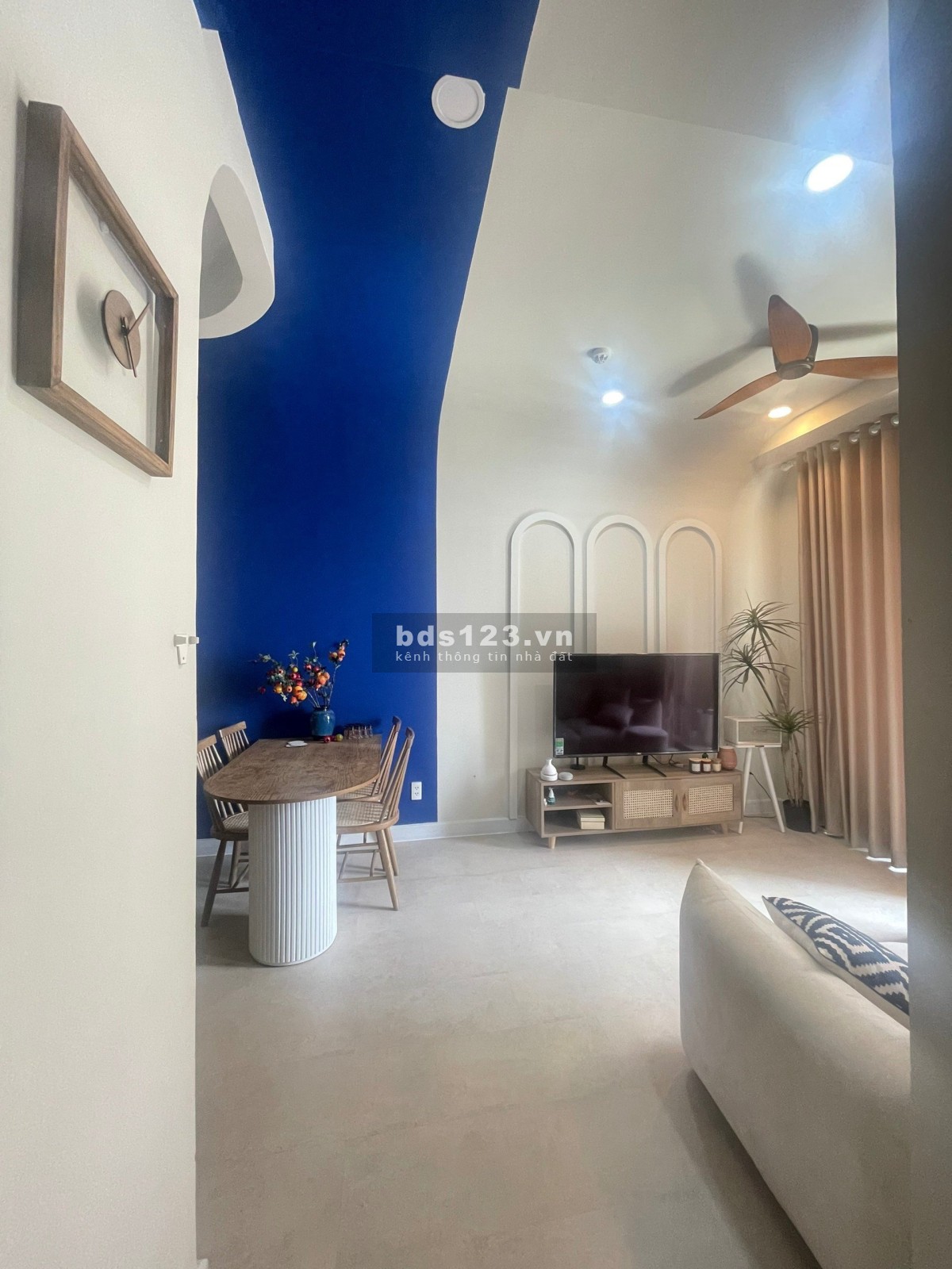 Cần bán căn hộ JAMILA Khang Điền, 52m2 2PN 1WC, Full nội thất decor, giá bán 2 tỷ 8 thương lượng