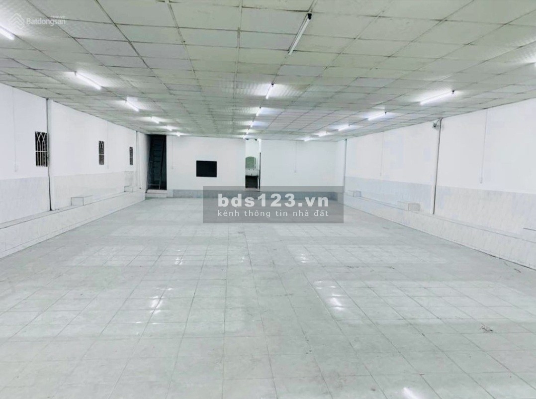 Mặt bằng 260m2 mặt tiền đường 12m khu Phú Thuận, Quận 7