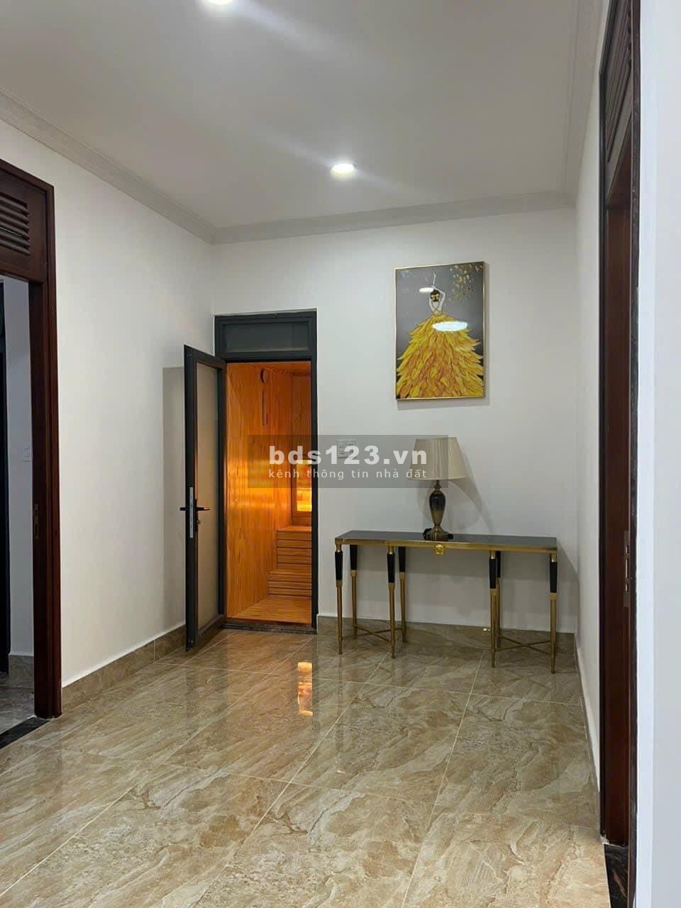 Cần bán nhanh căn biệt thự siêu vip có hồ bơi nước nóng trong nhà