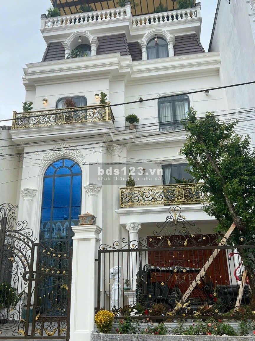 Cần bán nhanh căn biệt thự siêu vip có hồ bơi nước nóng trong nhà
