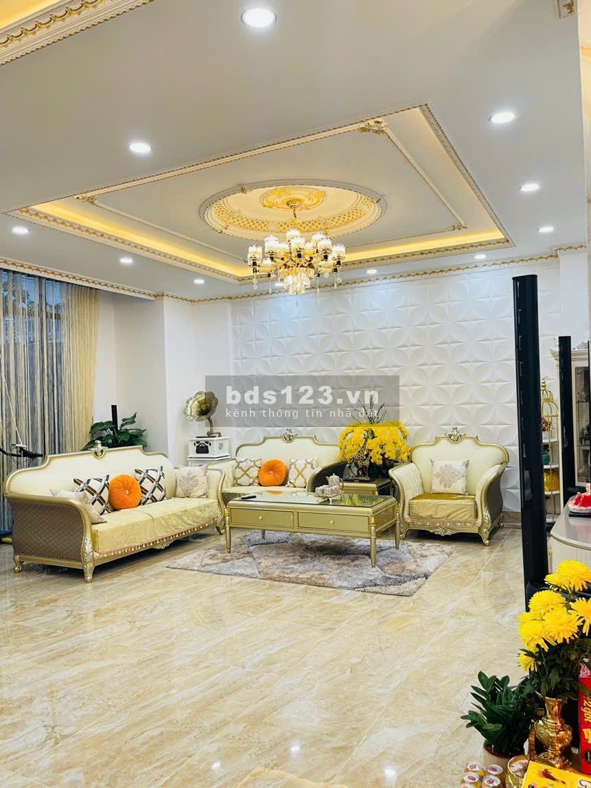 Cần bán nhanh căn biệt thự siêu vip có hồ bơi nước nóng trong nhà