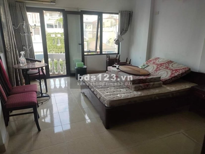 Cực rẻ! Mặt phố Nghi Tàm, kinh doanh sầm uất, 45m2, 6 tầng hơn 18 tỷ