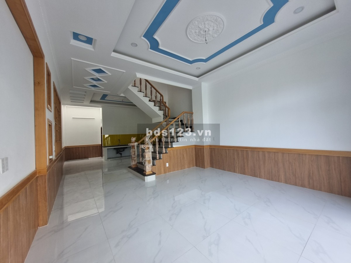 Chính chủ cần bán gấp căn nhà ở khu nhà phố - Gia thương thương