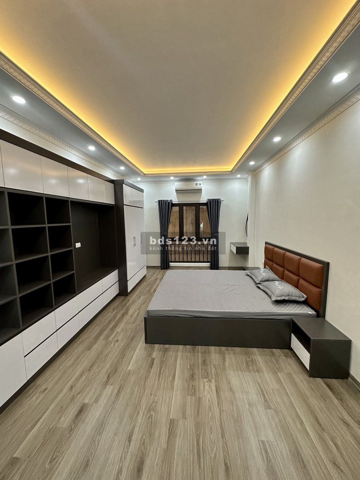 Nhà đẹp mới tinh phố Trần Cung. Cổ Nhuế. Bắc Từ Liêm. DT 35m xây 5 tầng giá 4.1 tỷ
