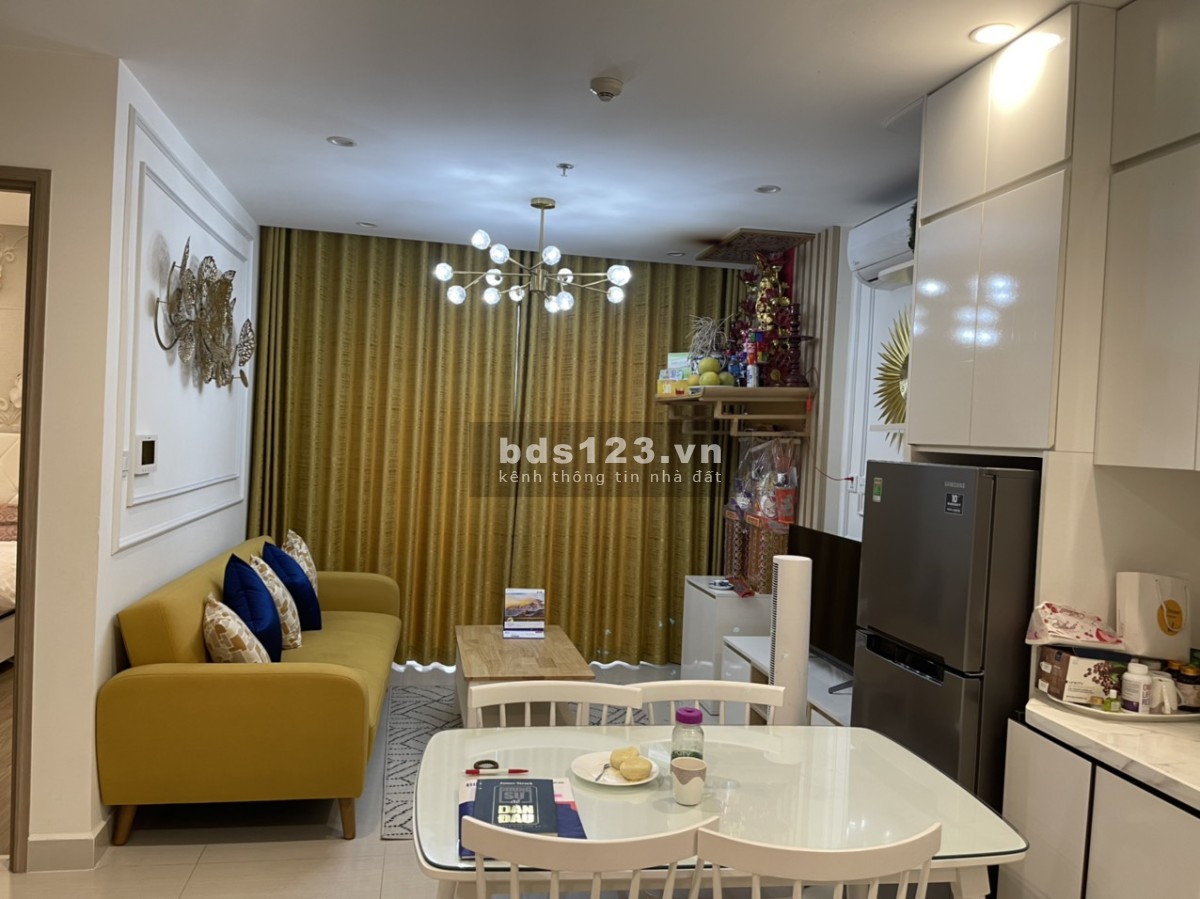 Bán Căn 1Pn full đồ ban công Đông Nam view trực diện đại Học Vinuni Miễn phí Trung Gian
