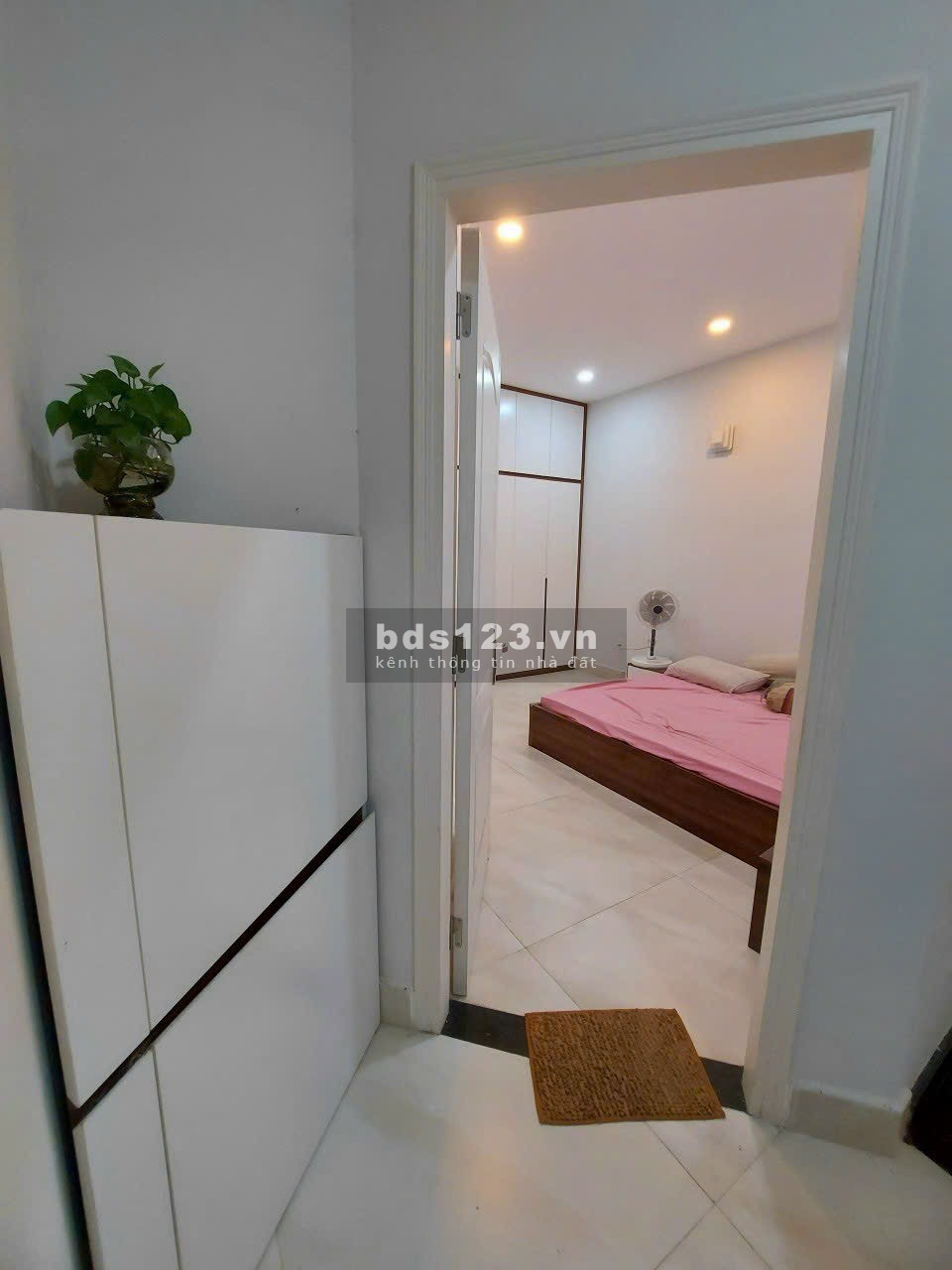 Bán lô 60m2 TẶNG NHÀ 1T 1L đúc kiên cố chỉ 4tỷ hơn xíu có TL