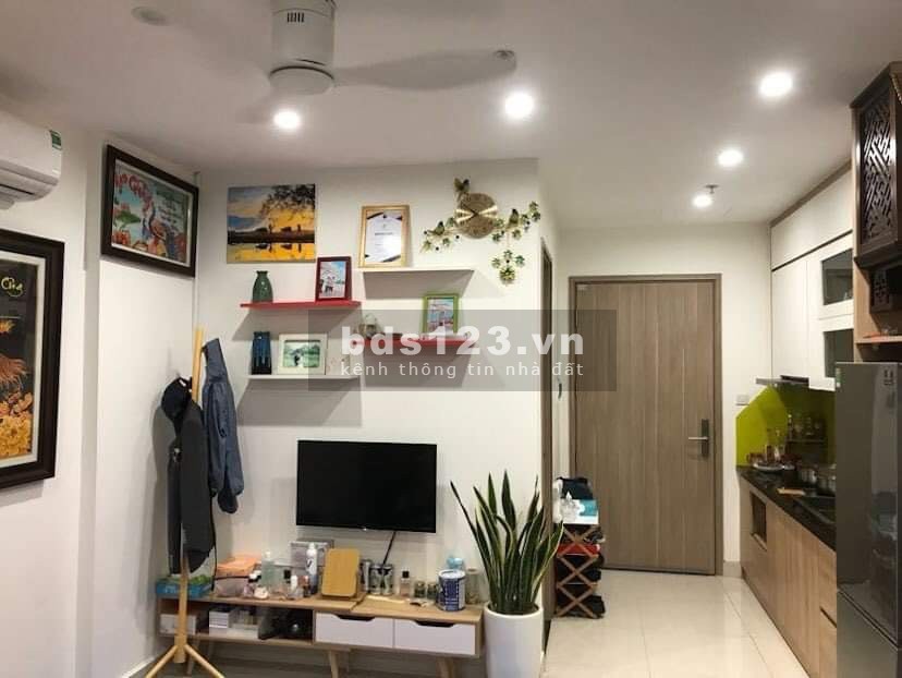 Bán căn Studio Full đồ, 32m2 tầng trung siêu đẹp, bao toàn bộ thuế phí cho khách.