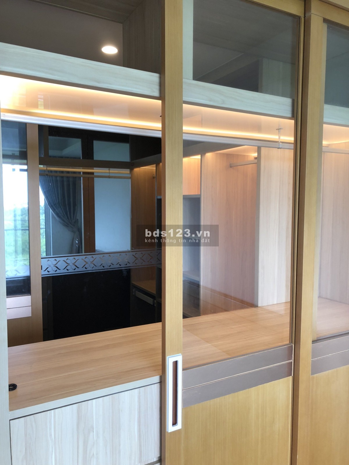 Giá siêu rẻ. 3 Phòng ngủ Sarica 155m view công viên thoáng mát chỉ 45t