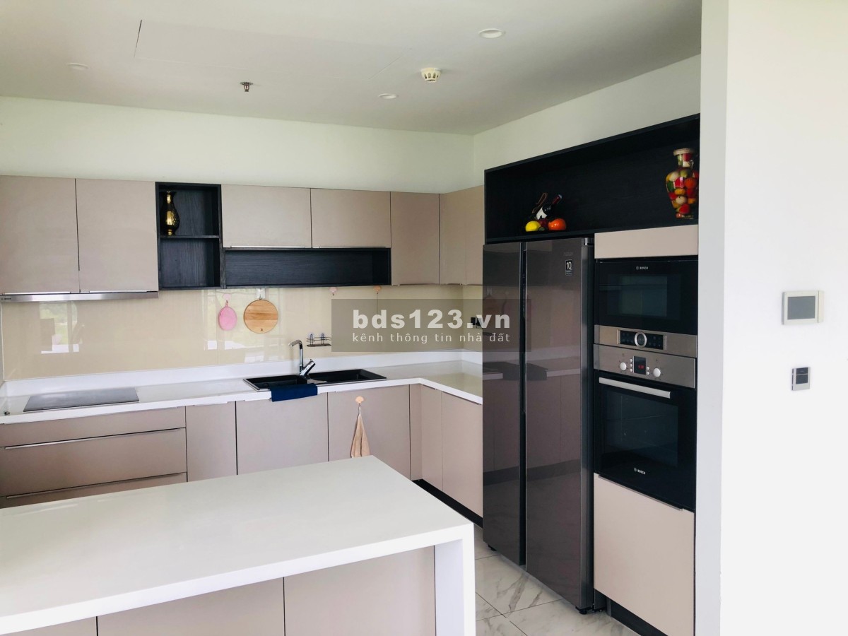 Giá siêu rẻ. 3 Phòng ngủ Sarica 155m view công viên thoáng mát chỉ 45t