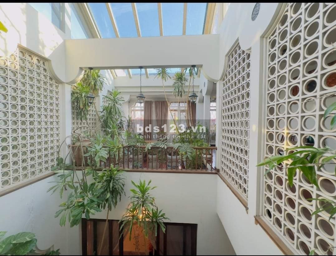 Bán Biệt Thự siêu đẹp Ba Đình. Dt 107m x 6T, Mt 7m, 25 Tỷ. Nội thất cự đẹp, Gaza ô tô, Sống sướng