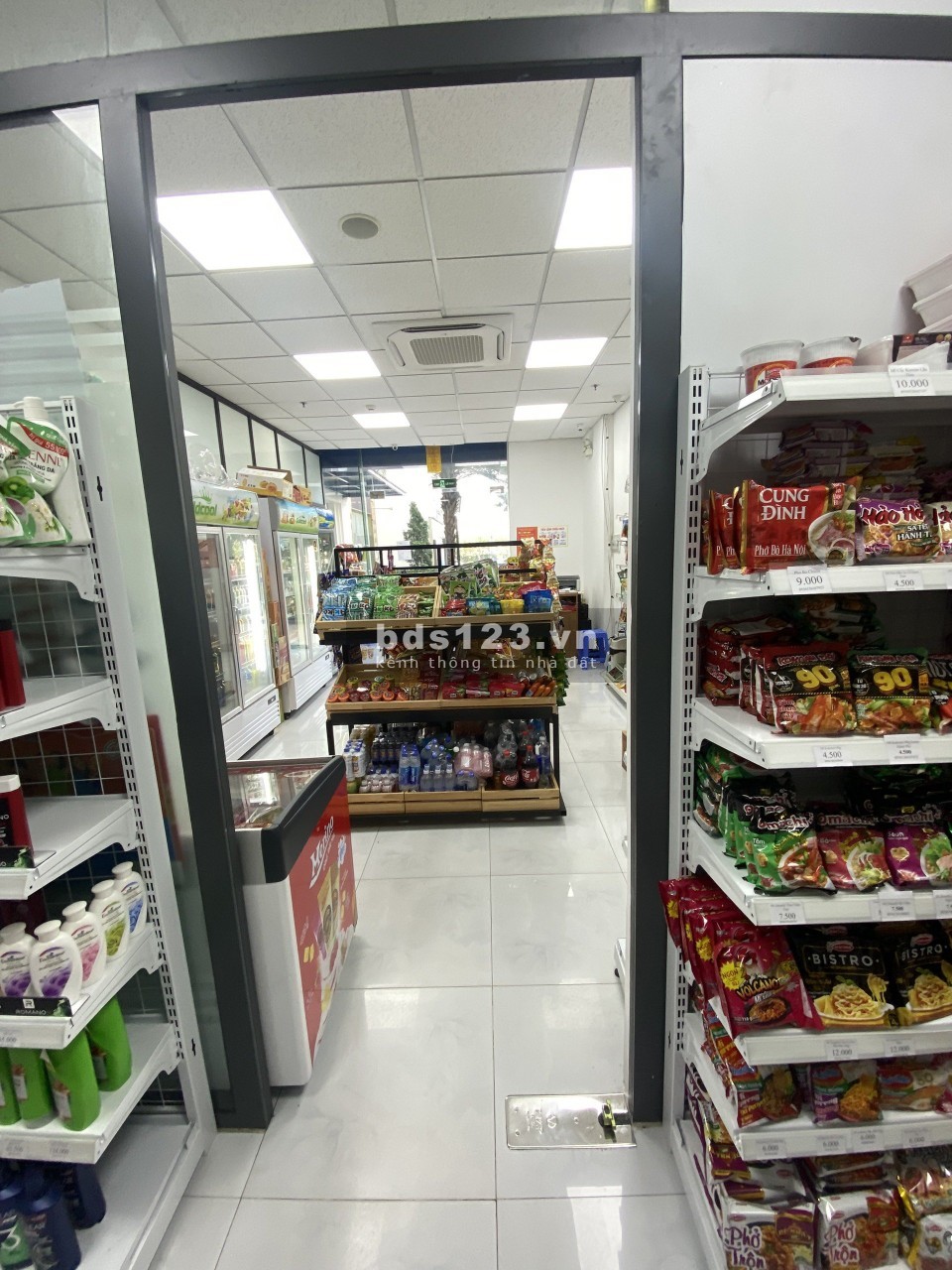 Nhượng mặt bằng ở 21b5 Green Star