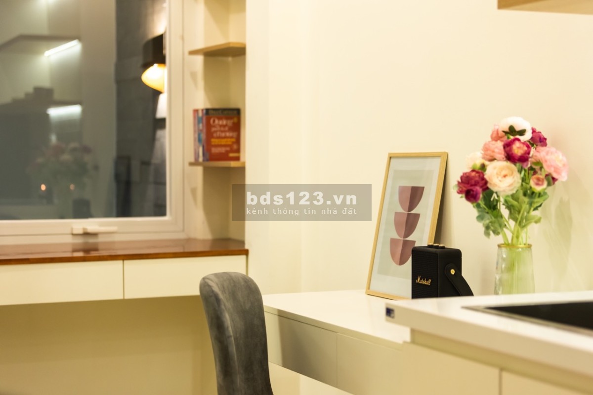 Chính chủ cho thuê căn hộ ở Ba Đình được thiết kế tối giản, hiện đại.