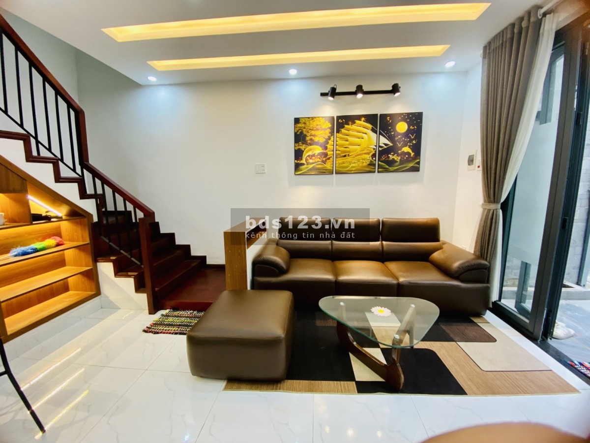 Nhà ở ngay Hải Phòng, Hải Châu, 2 tầng, 51M2 nhỉnh 2.8 tỷ.