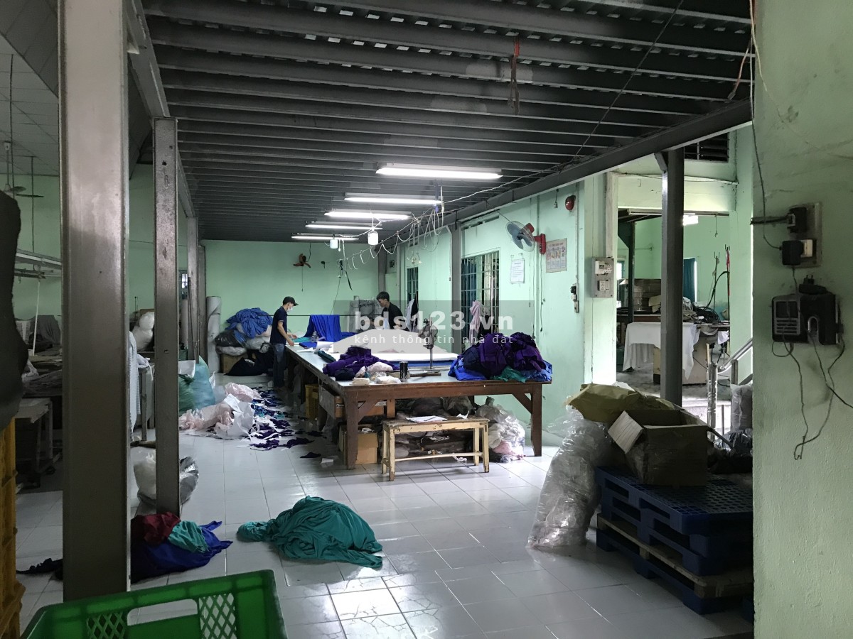 *Cho thuê kho xưởng*330m2 gần Nam Cao, Phường Tân Phú, Quận 9