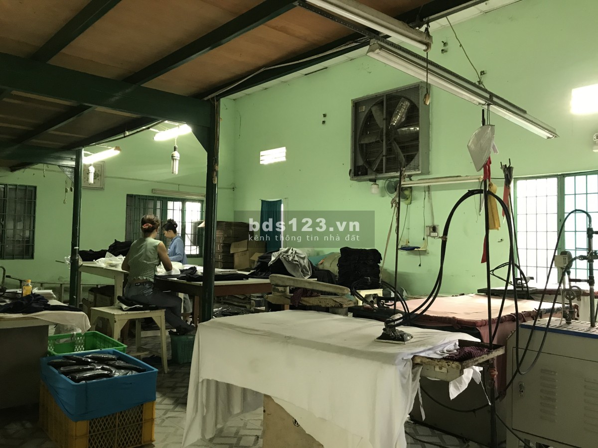 *Cho thuê kho xưởng*330m2 gần Nam Cao, Phường Tân Phú, Quận 9