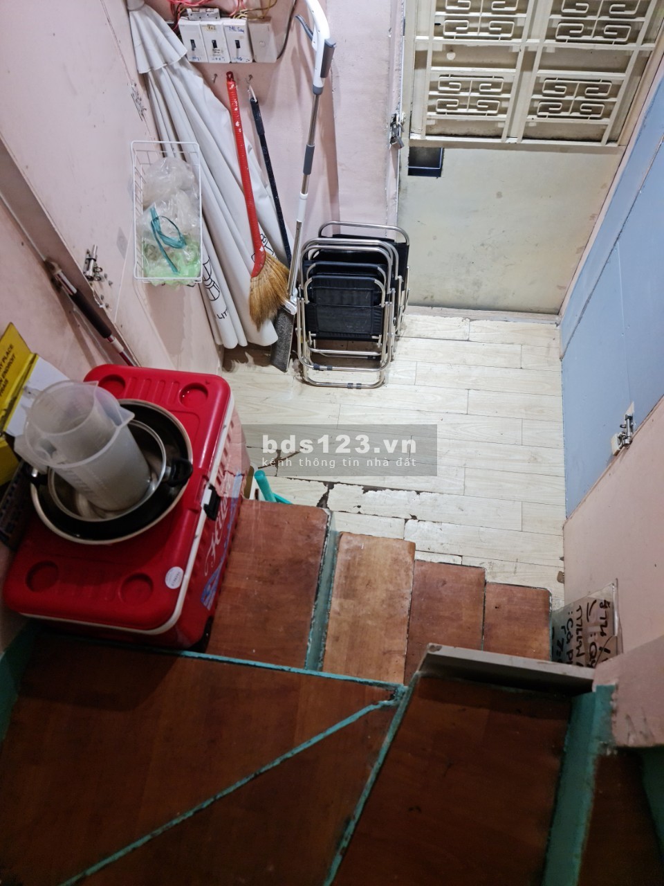 Cần sang nhà góc 2 mặt tiền 115 Trần Huy Liệu