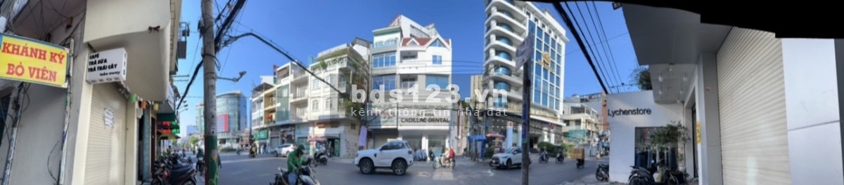 Cần sang nhà góc 2 mặt tiền 115 Trần Huy Liệu