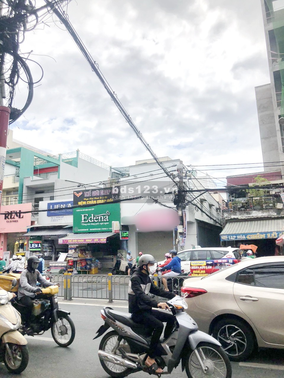Cho thuê nhà DT 5x15m vị trí đẹp KD sầm uất mặt tiền Nguyễn Thị Thập Q7 giá chỉ 38tr/th