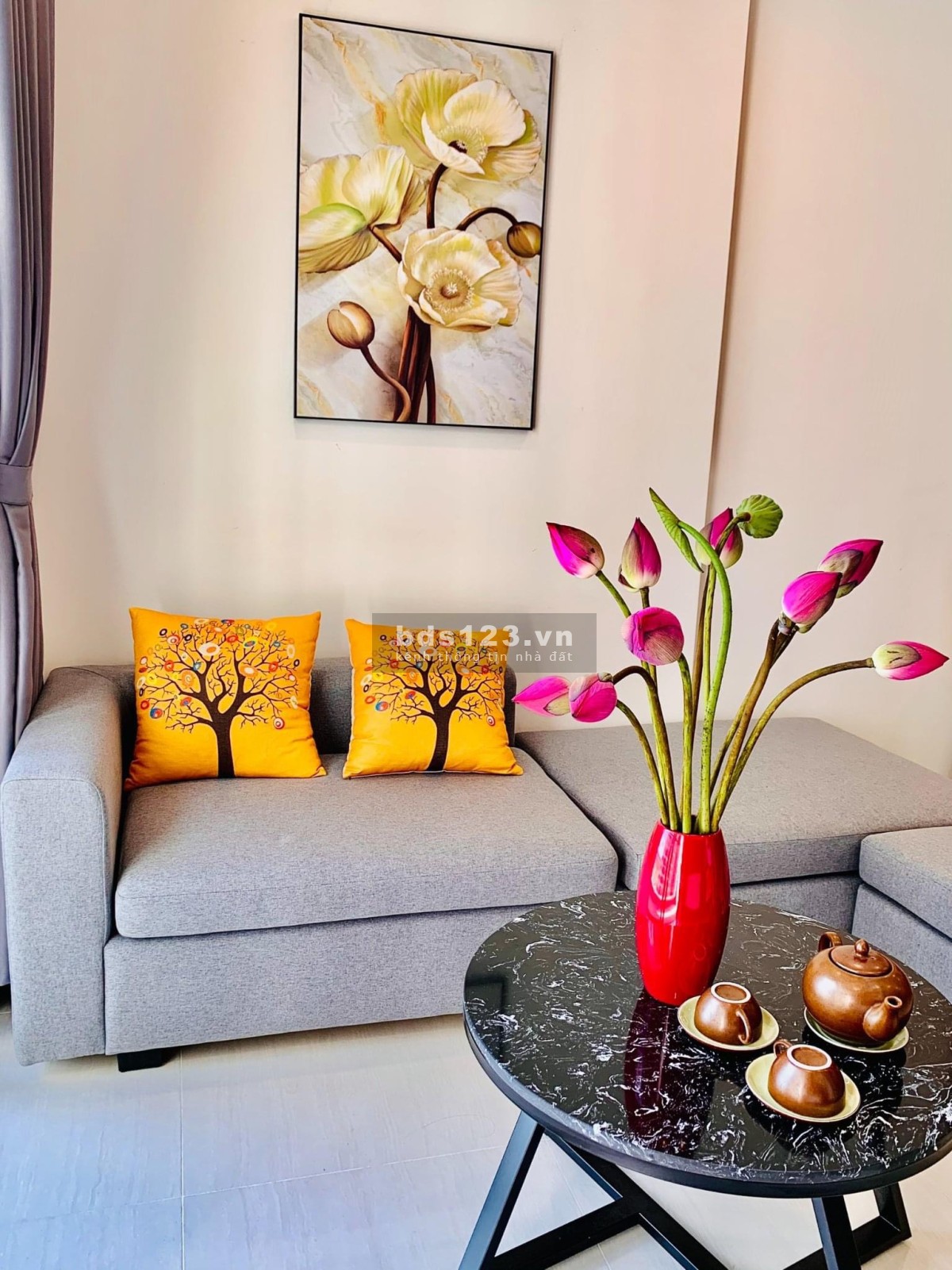 Chính chủ bán cắt lỗ (250tr) căn 3N góc + 2VS giá 2.45tỷ tại Vinhomes LH: 0969.493.294.