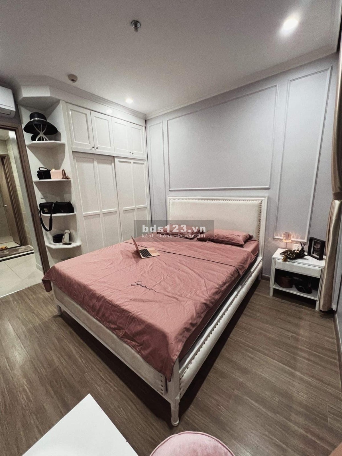 Chủ nhà cần tiền bán cắt lỗ 200 triệu căn 2n1vs 60m2 tại Vin Ocean Park giá 1.79 tỷ LH: 0969.493.294