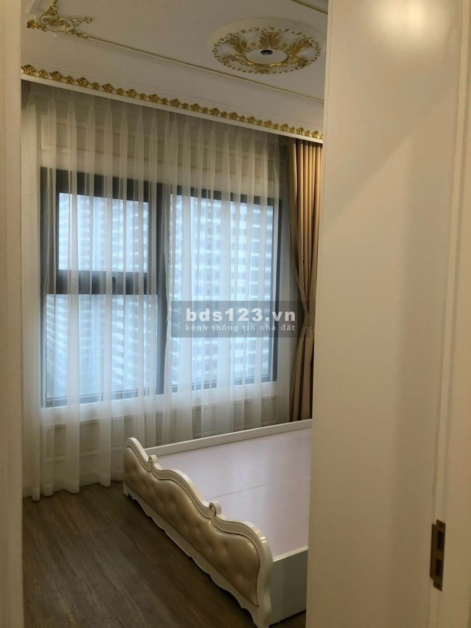 Bán nhanh căn 2PN+1(2VS), 69.4M2 tầng+ View siêu đẹp giá chỉ 2,1 tại Vin Ocean Park LH: 0969.493.294
