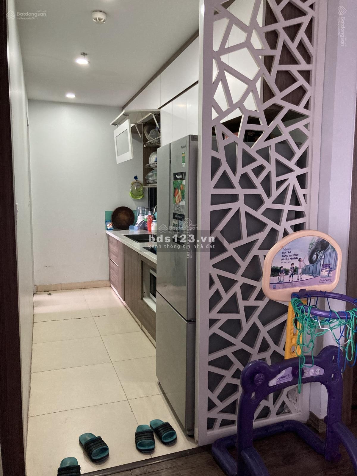 Cho thuê căn hộ 63m2 Helios Tower 75 Tam Trinh full nội thất chỉ 11tr, vào ở ngay, MTG