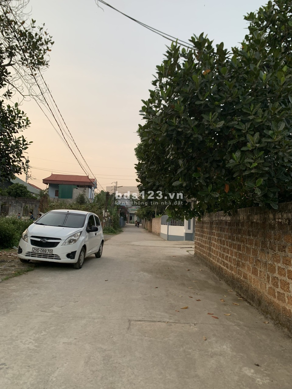 Bán nhanh lô đất 65m2 trục chính thôn Phúc Tiến, giáp tỉnh lộ 420, giá đầu tư.