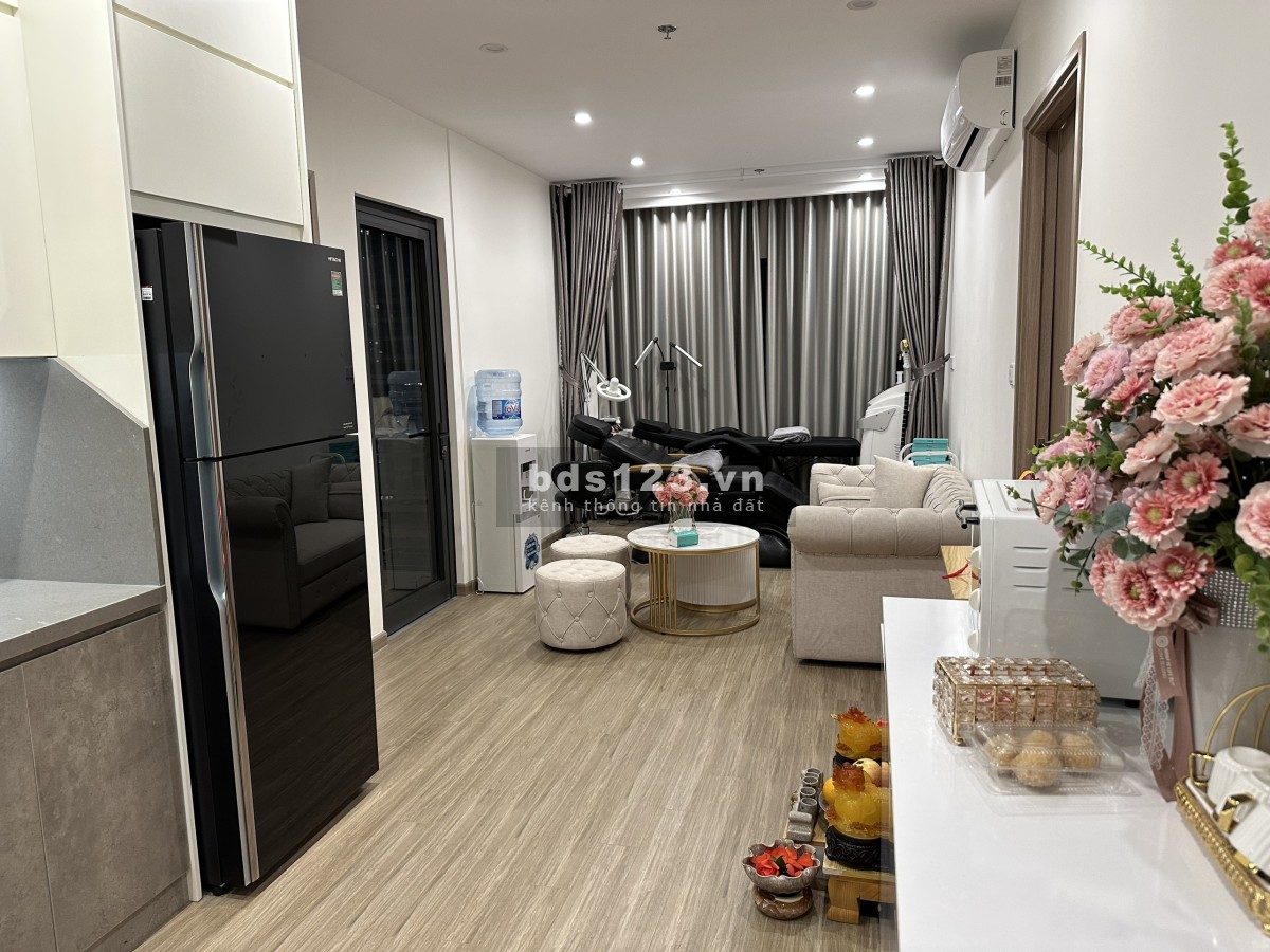 Bán căn hộ 2n2wc 61m2 Sakura 3 3,3 tỷ bao thuế phí