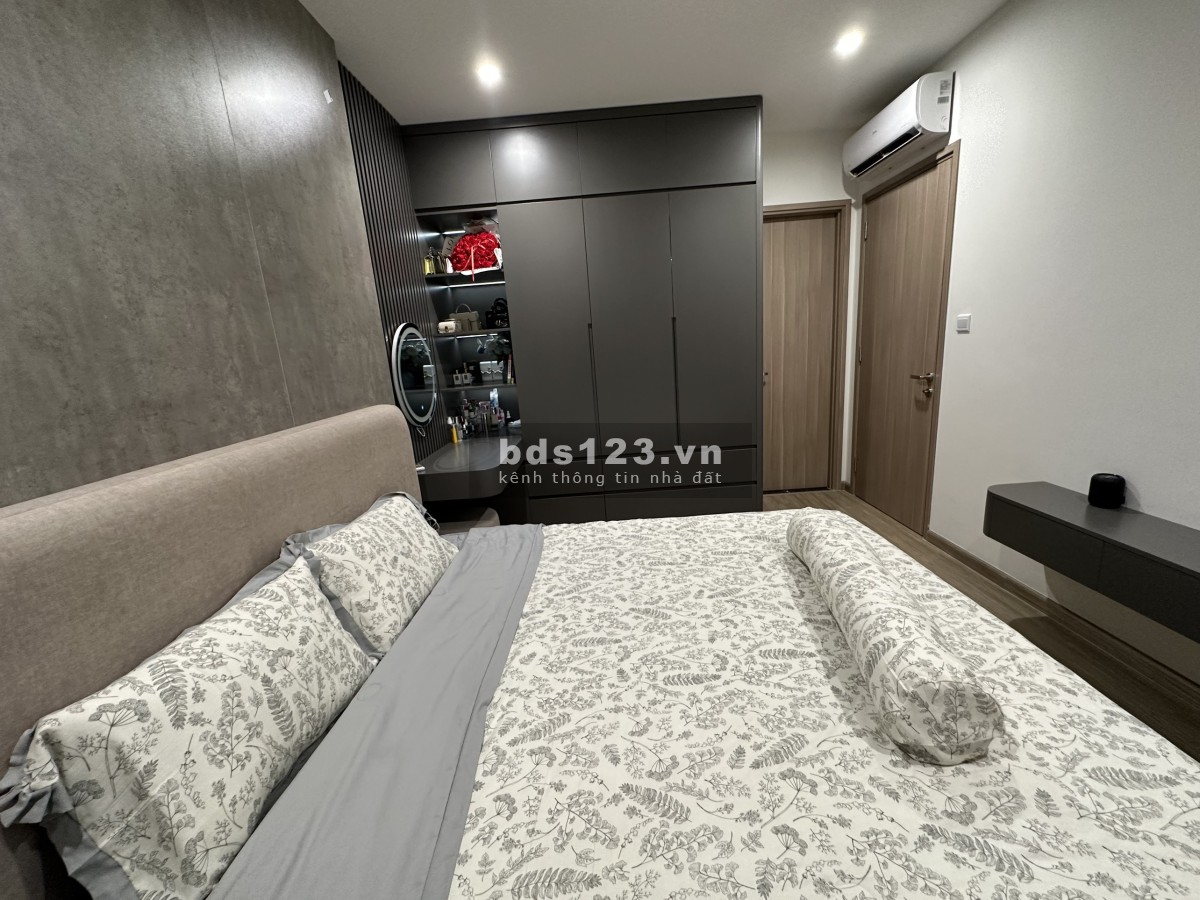Bán căn hộ 2n2wc 61m2 Sakura 3 3,3 tỷ bao thuế phí