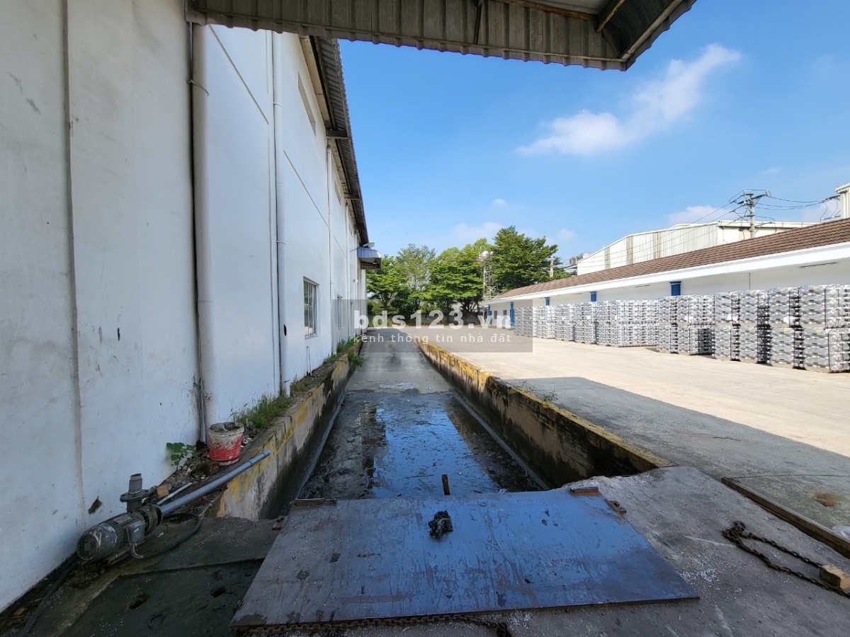 Cho thuê xưởng 1.200 m2, 2.300 m2, 5.000 m2, 7.000m2 trong KCN TP.M Bình Dương