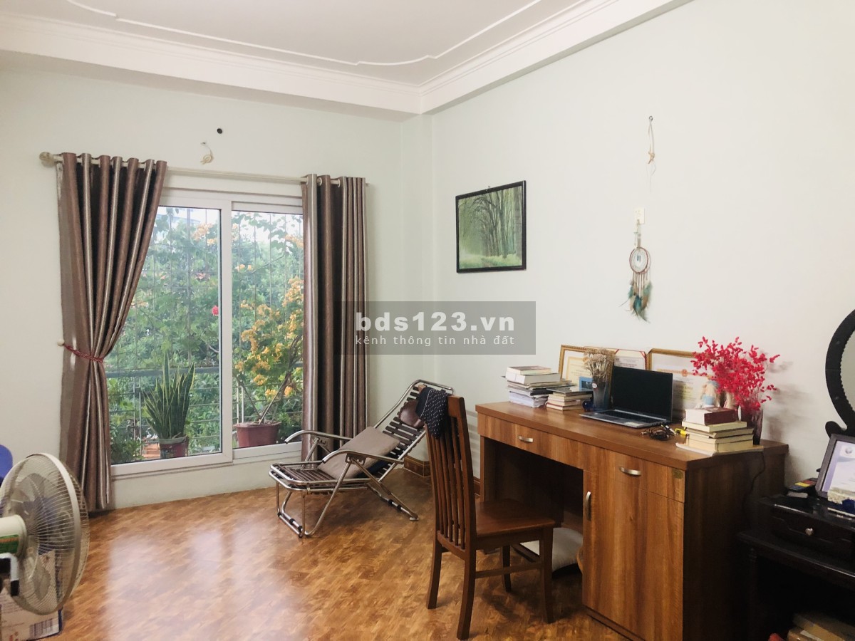 Bán nhà riêng Quận Thanh Xuân, dân xây ở sướng, kinh doanh đỉnh, ô tô sát nhà, 4 tầng, giá 4.35 tỷ