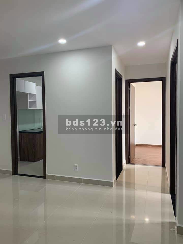Bán căn hộ Phú Đông Premier An Bình, kế đường Phạm Văn Đồng giá 2.16 tỷ 2PN2WC 68m2