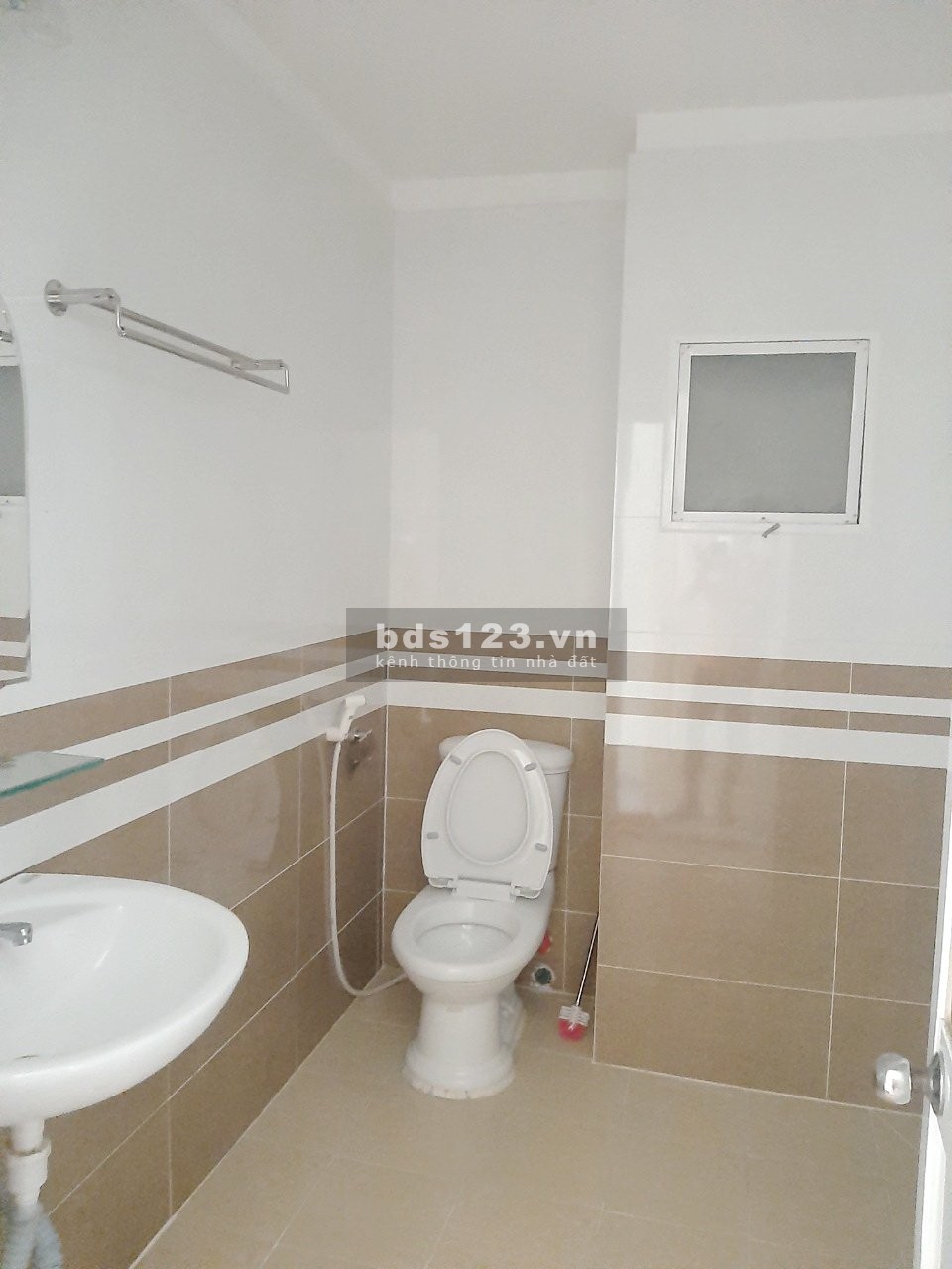Bán căn hộ dịch dụ 5 tầng mặt tiền Đường Số Tân Quy Q7 giá 28 tỷ