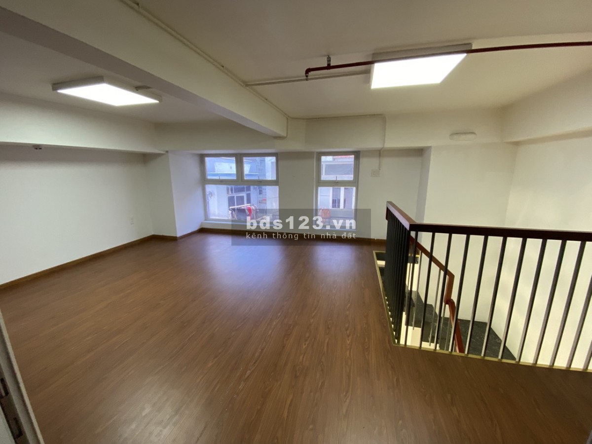 Mặt bằng 200m2 mặt tiền đường cạnh KCX Tân Thuận, Quận 7
