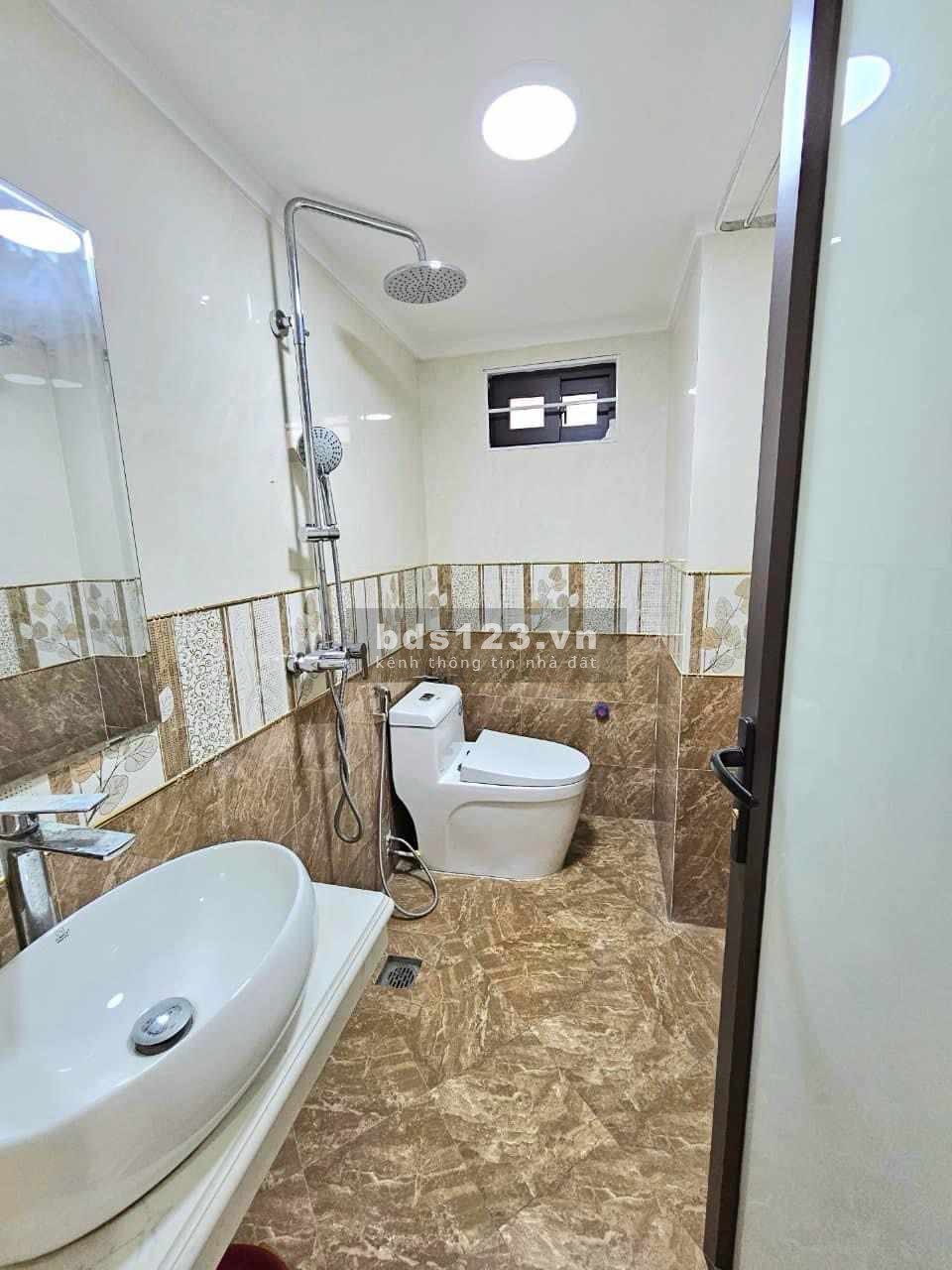 Cổ Nhuế Bắc Từ Liêm – Kinh doanh đỉnh ngõ ô tô chạy vòng quanh, ngõ thông tứ tung