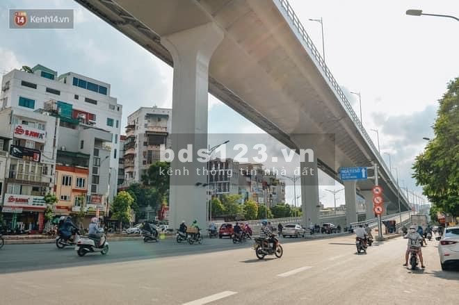 Hiếm - Nhà mặt phố Cự Lộc - 35M2 *5 tầng - O tô tránh - Kinh doanh - 7.9 tỷ