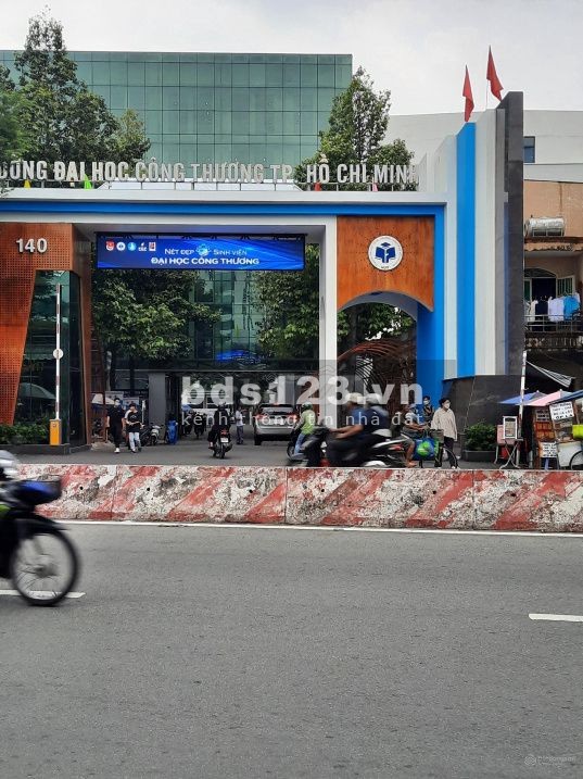 Bán nhà 2 tầng, 60m2 mới, đẹp quận Tân Phú