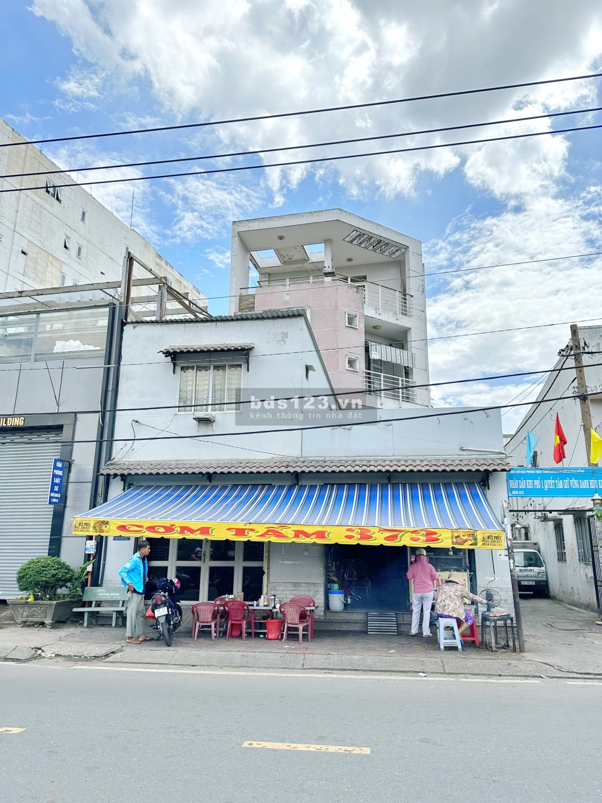 Bán nhà DT 8x16m mặt tiền view sông Trần Xuân Soạn Q7