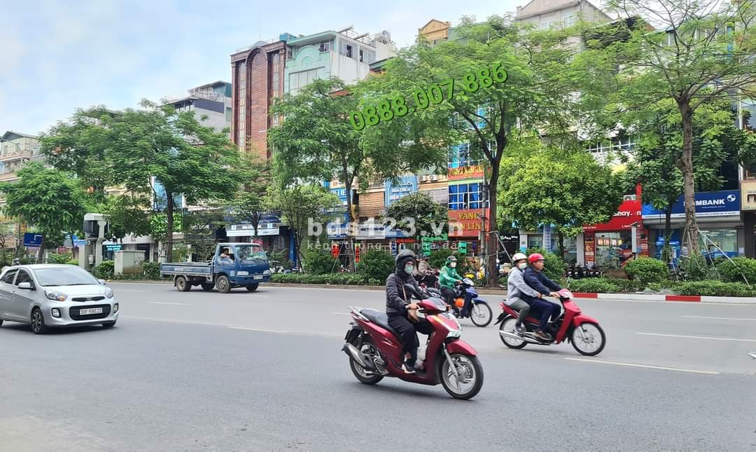 Hiếm oto tránh – Kinh doanh đa ngành – Gara – View hồ - Phổ thông – Siêu đẹp cực