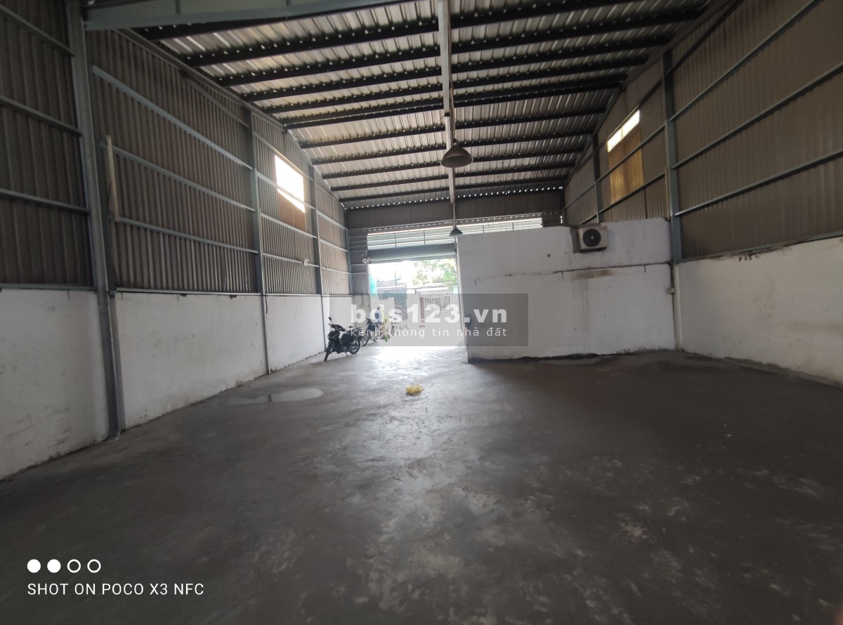 *Cho thuê kho xưởng*350m2 gần QL 13, Phường Hiệp Bình Phước, Quận Thủ Đức
